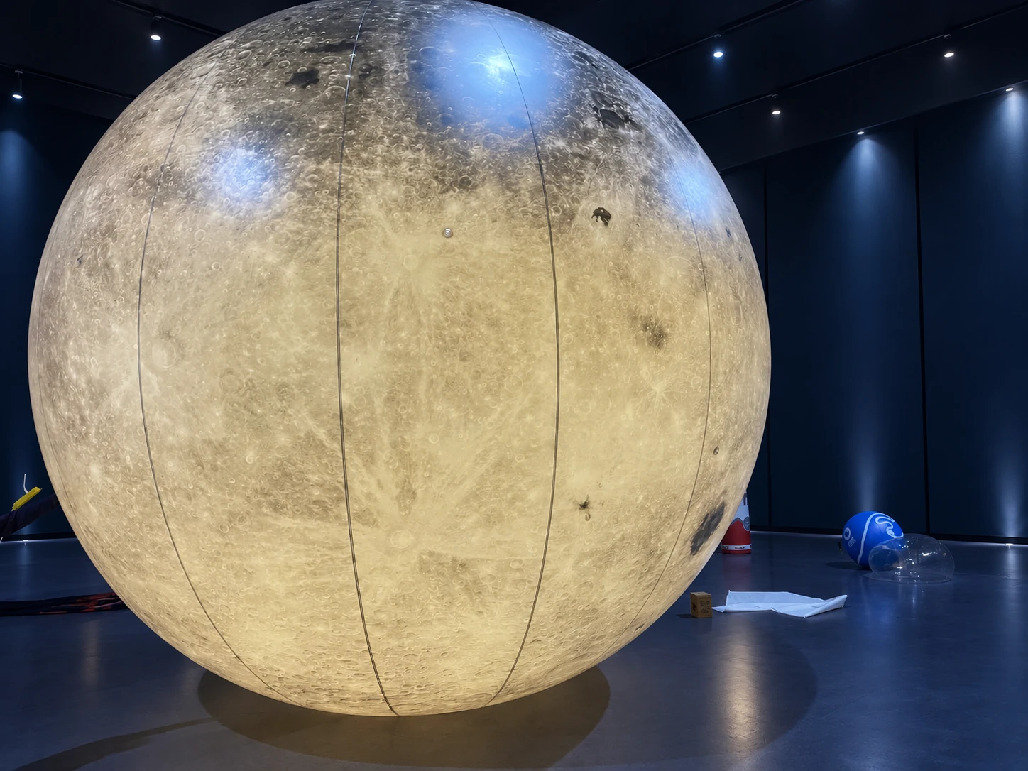 Custom LED Inflatable Moon Stand & Large Moon Ball